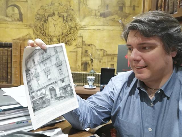 La información sobre el Camino de Santiago es la más demandada por aquellos y aquellas que visitan la oficina de Turismo de Galicia en Barcelona