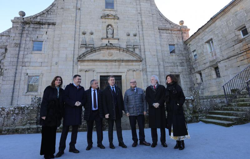 El titular de la Xunta presidió este mediodía en el monasterio de Montederramo el acto de entrega de estos galardones.