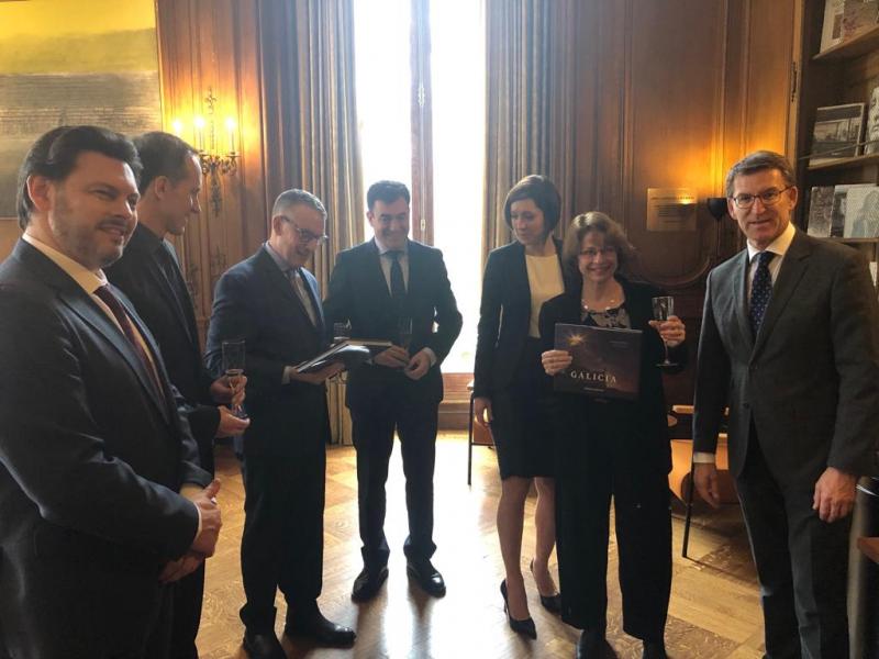 O presidente do Goberno galego trasladou o agradecemento ao IFA polo seu compromiso coa ruta xacobea e coa súa proxección internacional