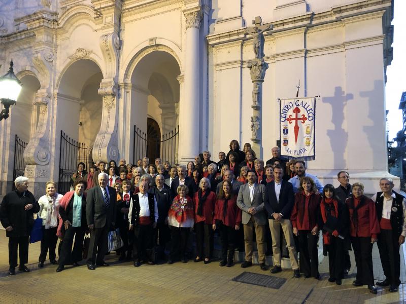 Imaxe do encontro de coros de entidades galegas celebrado na Igrexa de San Ignacio de Loyola da capital arxentina Imaxe do encontro de coros de entidades galegas celebrado na Igrexa de San Ignacio de Loyola da capital arxentina