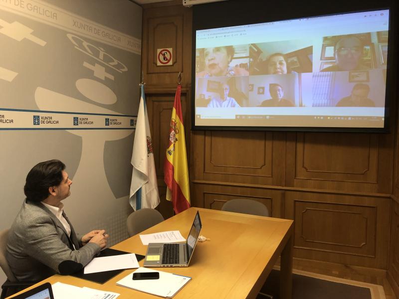 O secretario xeral da Emigración, durante a videoconferencia cos e coas representantes das entidades galegas