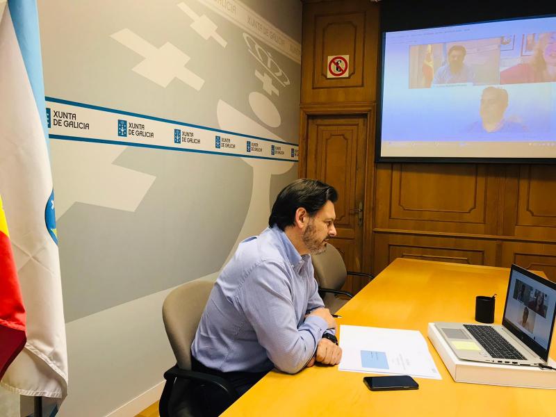 Antonio Rodríguez Miranda, durante a videoconferencia, na sede de Emigración en Santiago de Compostela