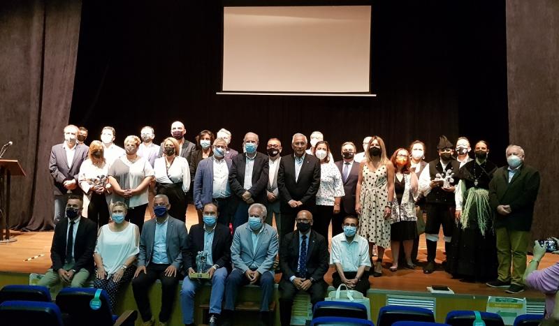 Imagen del acto de entrega de los premios 'Alecrín 2021' celebrado este mediodía en Lalín