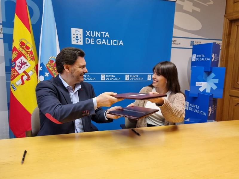 Imagen de la firma, esta mañana, en la sede de la SXE en la capital de Galicia