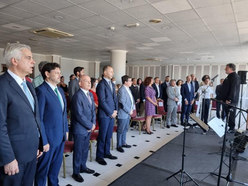 O secretario xeral da Emigración e o delegado da Xunta en Bos Aires asistiron á celebración organizada polo Consulado Xeral da Arxentina en Vigo