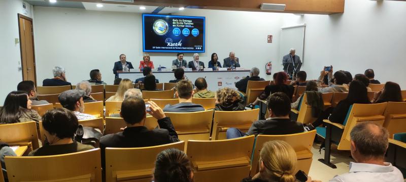 Imagen del acto de entrega de los Pratos de Ouro