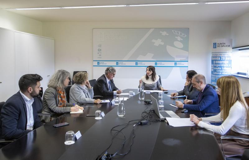 Imaxe da reunión celebrada hoxe na capital de Galicia