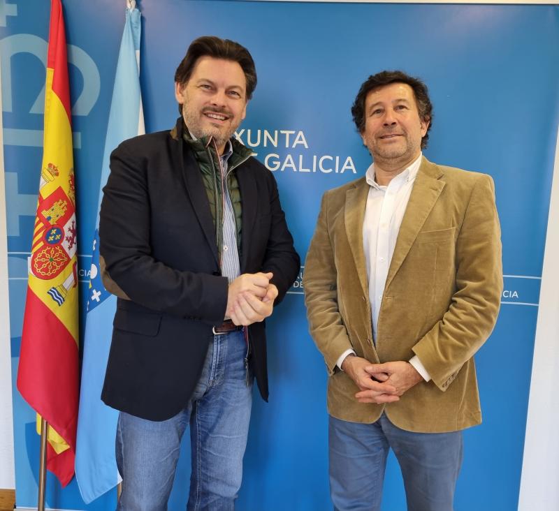 Antonio Rodríguez Miranda y Miguel Ángel Jopia, durante la reunión celebrada en la sede de la SXE en la capital de Galicia