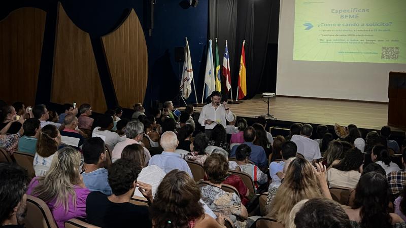 Antonio Rodríguez Miranda presentó en Salvador de Bahía la Estrategia Galicia Retorna 2023-2026