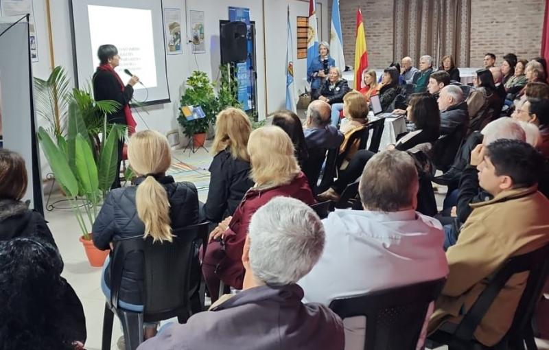 Imagen de la celebración del Día das Letras Galegas en el Centro Gallego de Santa Fe