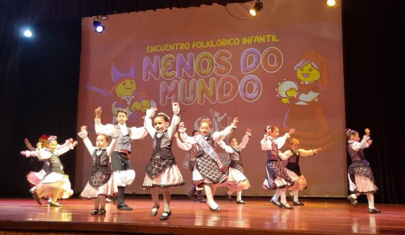 Imagen del Encuentro Folklórico Infantil 'Nenos do Mundo'