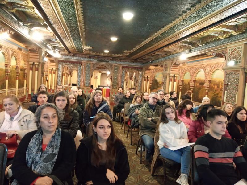 Imagen de la reunión informativa celebrada en Buenos Aires