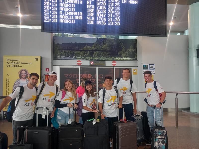 Imaxe da chegada a Galicia das e dos mozos galegos de Venezuela participantes no Conecta co Camiño