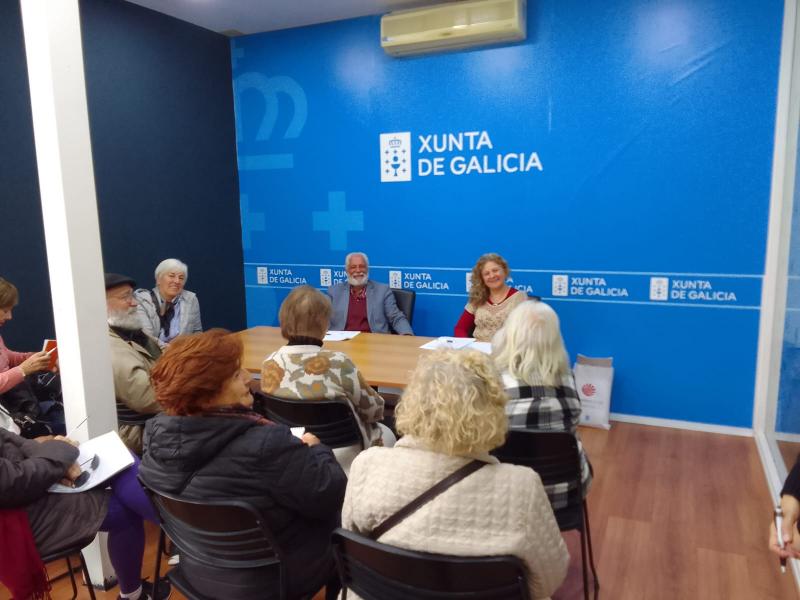 La Xunta informa a los beneficiarios del programa Reencuentros con Galicia sobre las actividades que realizarán durante su estadía en su tierra de origen