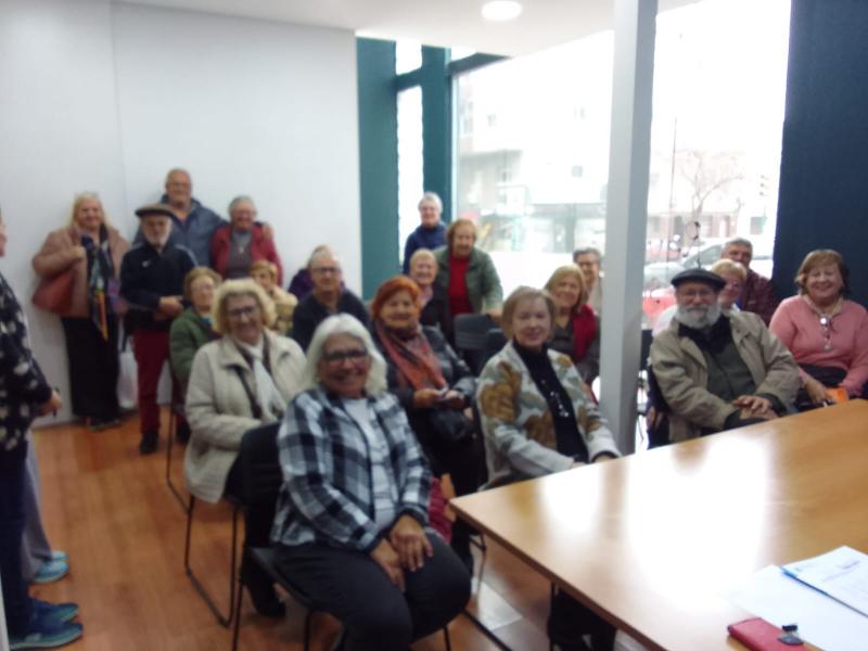 A Xunta informa aos beneficiarios do programa Reencontros con Galicia sobre as actividades que realizarán durante a súa estadía na súa terra de orixe