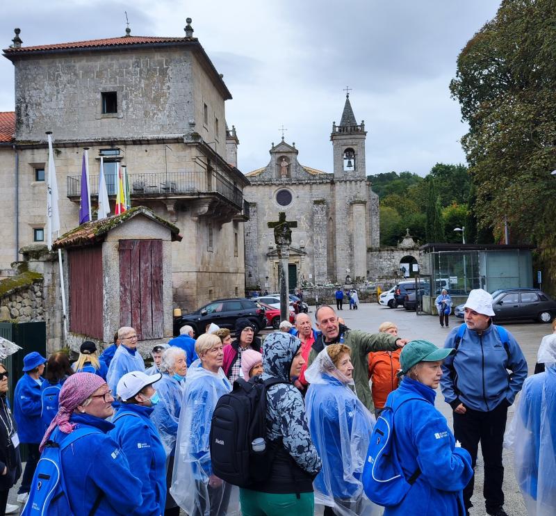 Imaxe da visita á Ribeira Sacra das e dos participantes nos Reencontros con Galicia