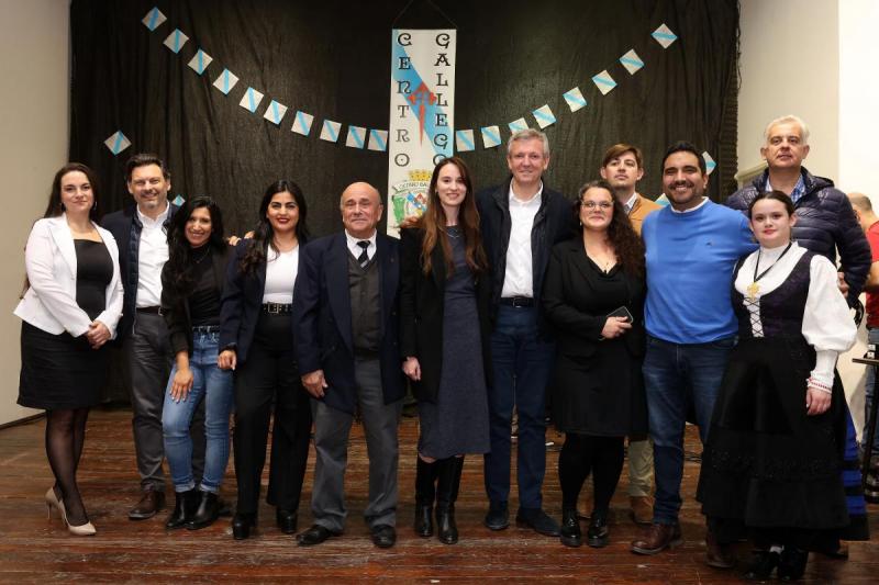 Imagen de la visita del presidente de la Xunta de Galicia, Alfonso Rueda