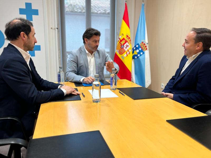 Imaxe da reunión celebrada na sede da SXE na capital de Galicia Imaxe da reunión celebrada na sede da SXE na capital de Galicia