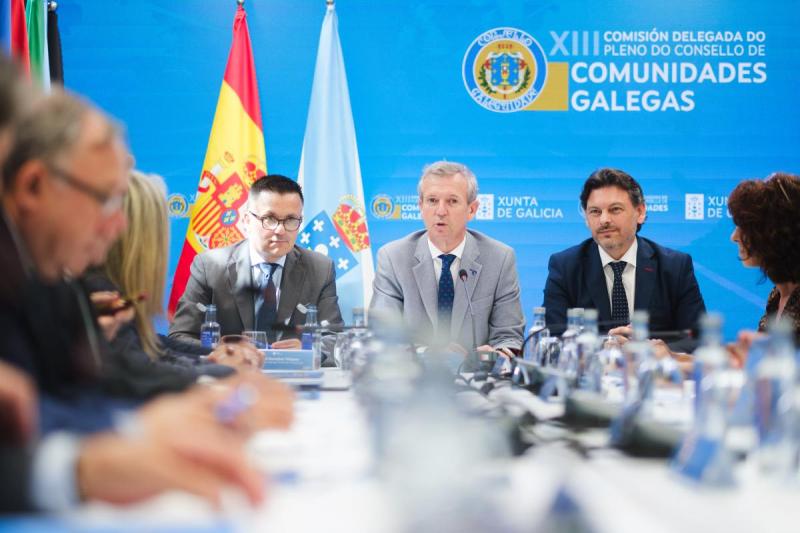 El presidente de la Xunta asiste a la inauguración de la Comisión Delegada del Consello de Comunidades Galegas