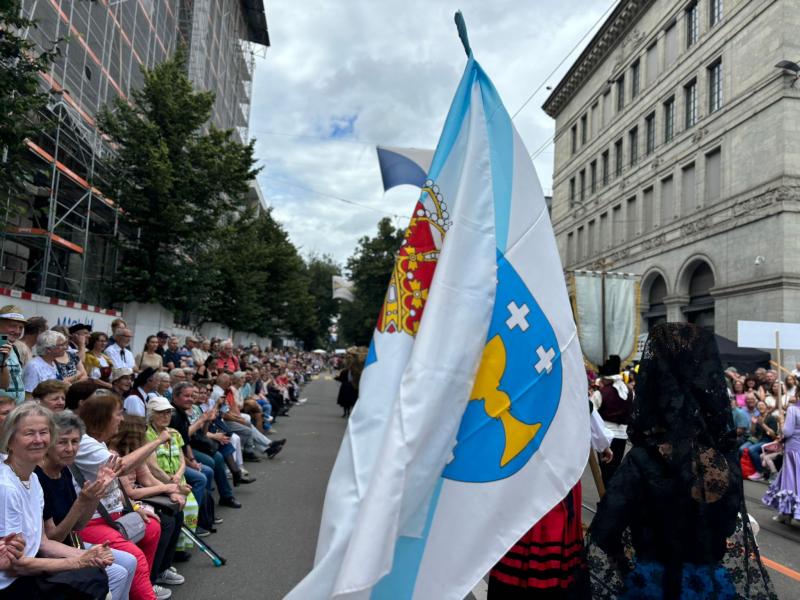 A participación do secretario xeral da Emigración nun evento nacional en Suíza fortalece os lazos coa diáspora galega e mostra a riqueza cultural de Galicia