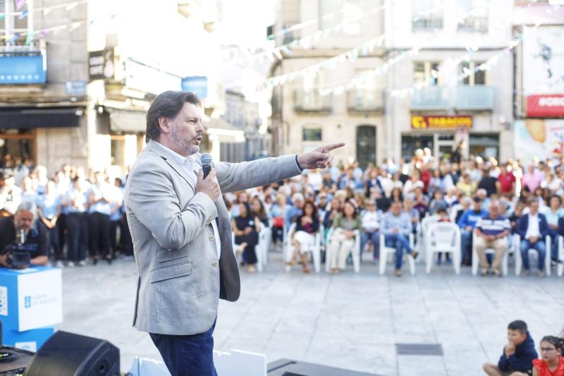 Mirada: “La cultura gallega tiene garantizada su presencia en el mundo gracias a la aportación de los centros gallegos de forma relevante” Mirada: “La cultura gallega tiene garantizada su presencia en el mundo gracias a la aportación de los centros gallegos de forma relevante”
