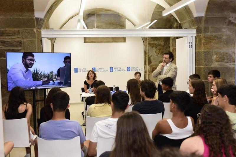 Miranda: “O programa 'Conecta con Galicia' é crucial para manter vivos os lazos coa nosa terra”