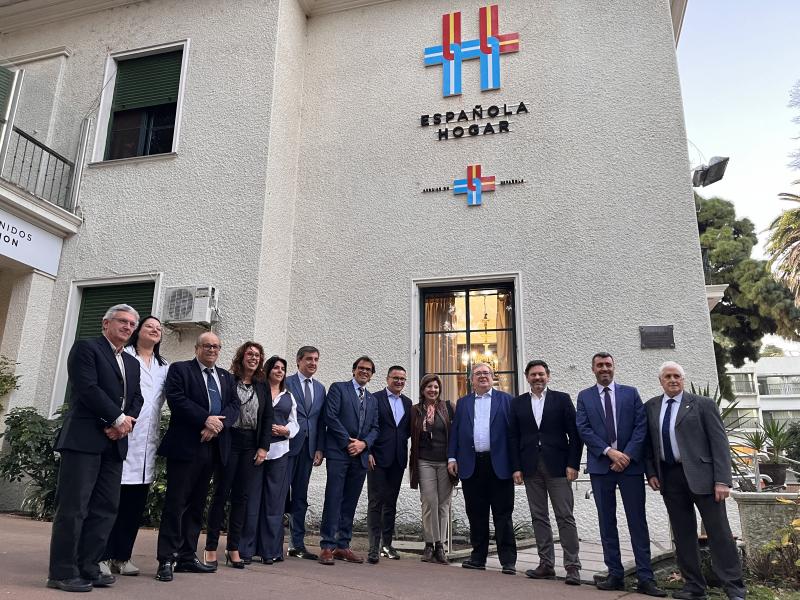 José González reafirma el apoyo de la Xunta al Hogar español de Ancianos en Montevideo por su relevancia para los gallegos residentes en Uruguay