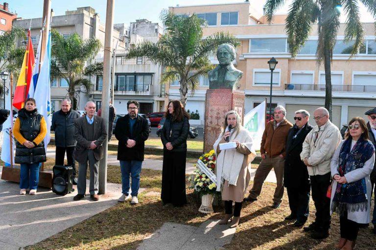 A delegada da Xunta en Uruguai participa no acto de homenaxe aos emigrantes galegos en Montevideo polo 300 Aniversario da Cidade