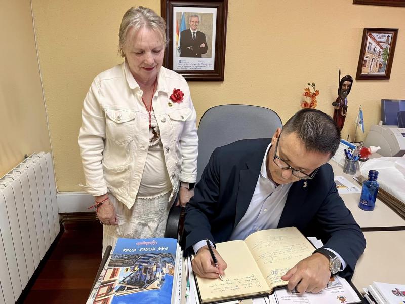 A Xunta enxalza o papel do `Lar Gallego de Avilés´ na divulgación da idiosincrasia galega e como punto de encontro da comunidade galega en Asturias