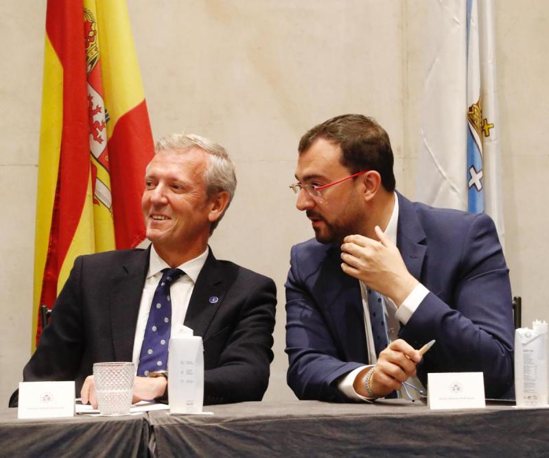Rueda agradece a la colectividad gallega en Asturias su compromiso con el mantenimiento de los lazos entre ambas comunidades