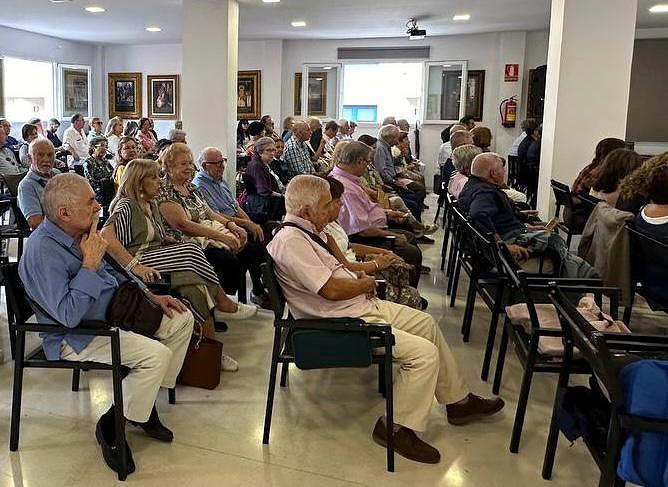 A XIV Xuntanza de Centros Galegos de Andalucía, Extremadura e Ceuta destaca a unidade e forza da colectividade galega no sur de España A XIV Xuntanza de Centros Galegos de Andalucía, Extremadura e Ceuta destaca a unidade e forza da colectividade galega no sur de España