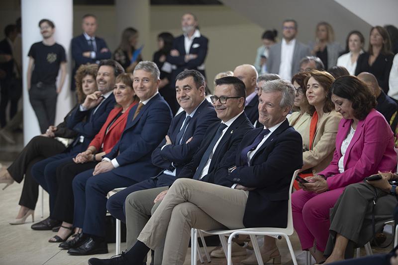 A Xunta pon en valor a eficacia da formación como vía de retorno da mocidade do exterior, salientando que un 80 % dos bolseiros BEME quedan na comunidade A Xunta pon en valor a eficacia da formación como vía de retorno da mocidade do exterior, salientando que un 80 % dos bolseiros BEME quedan na comunidade