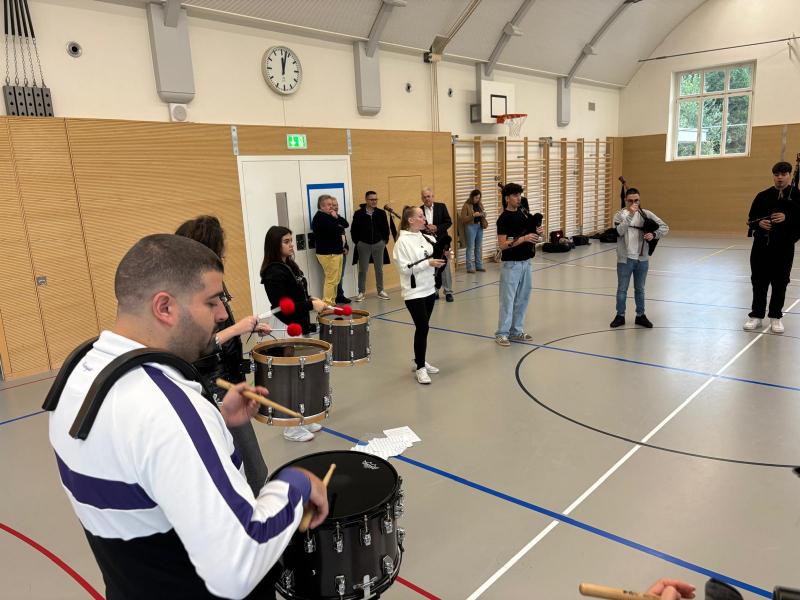 José González destaca o compromiso da Xunta coa comunidade galega en Suíza e realza o traballo das entidades galegas do exterior a prol da nosa cultura