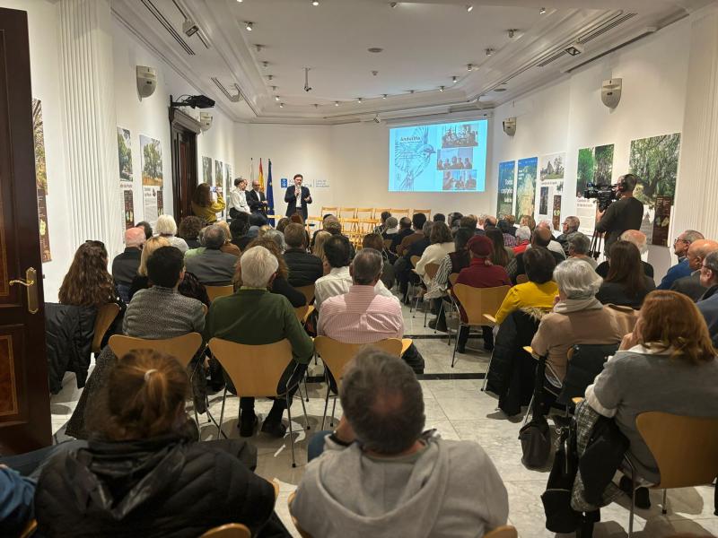 O documental “Anduriña, muller de ida e volta” inicia en Madrid unha xira mundial por máis de 50 centros galegos levando unha emotiva testemuña de conexión coa terra