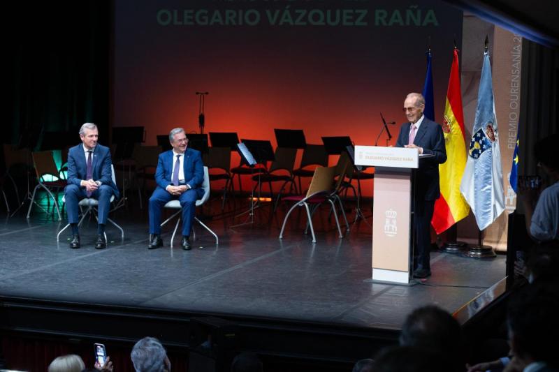Rueda destaca a contribución dos empresarios da emigración, como Olegario Vázquez Raña, á hora de construír a Galicia moderna