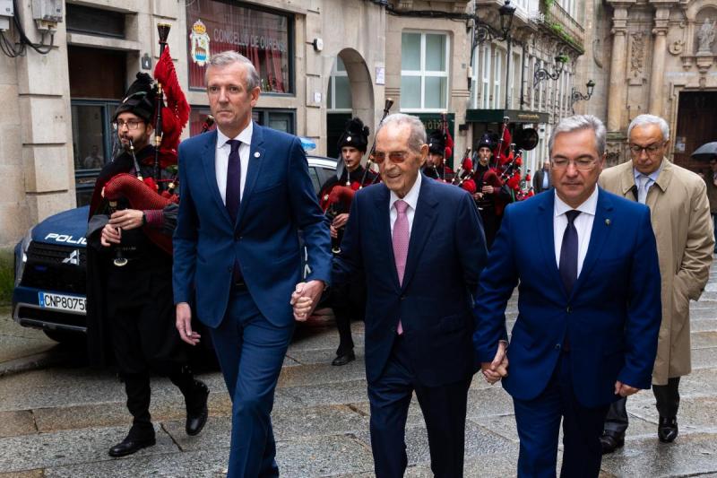 Rueda destaca a contribución dos empresarios da emigración, como Olegario Vázquez Raña, á hora de construír a Galicia moderna