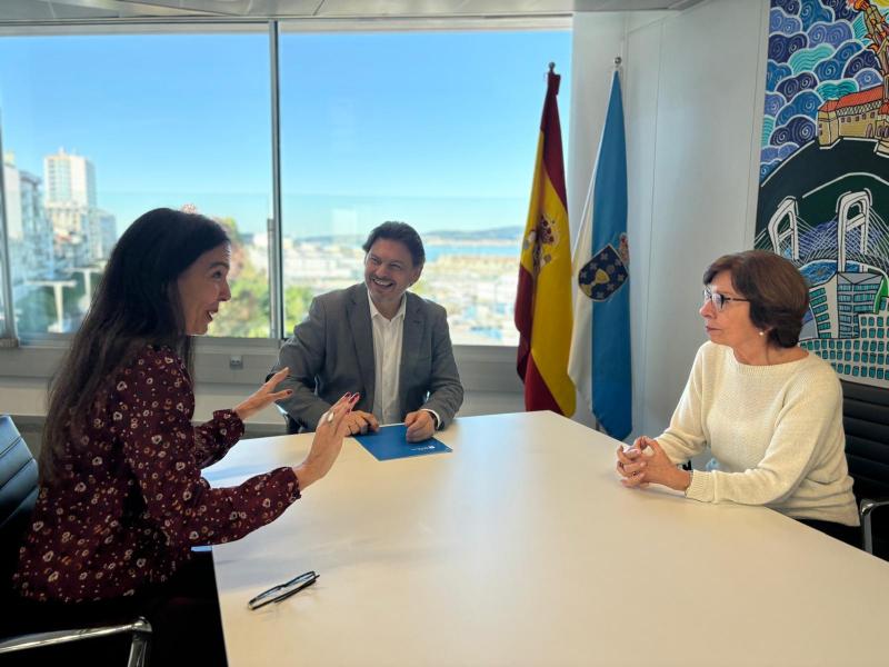 Miranda: “La Xunta refuerza la colaboración con la Asociación Recreo dos Anciáns de Río de Janeiro en su labor de apoyo a las y a los gallegos en situación de necesidad” Miranda: “La Xunta refuerza la colaboración con la Asociación Recreo dos Anciáns de Río de Janeiro en su labor de apoyo a las y a los gallegos en situación de necesidad”