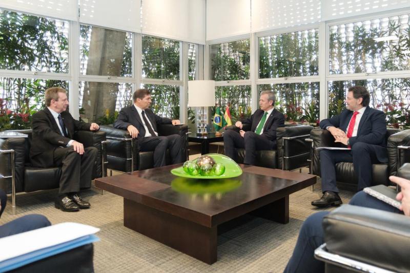 Rueda aposta por intensificar a presenza de empresas galegas en Brasil e anima ás industrias do país sudamericano a investir na comunidade