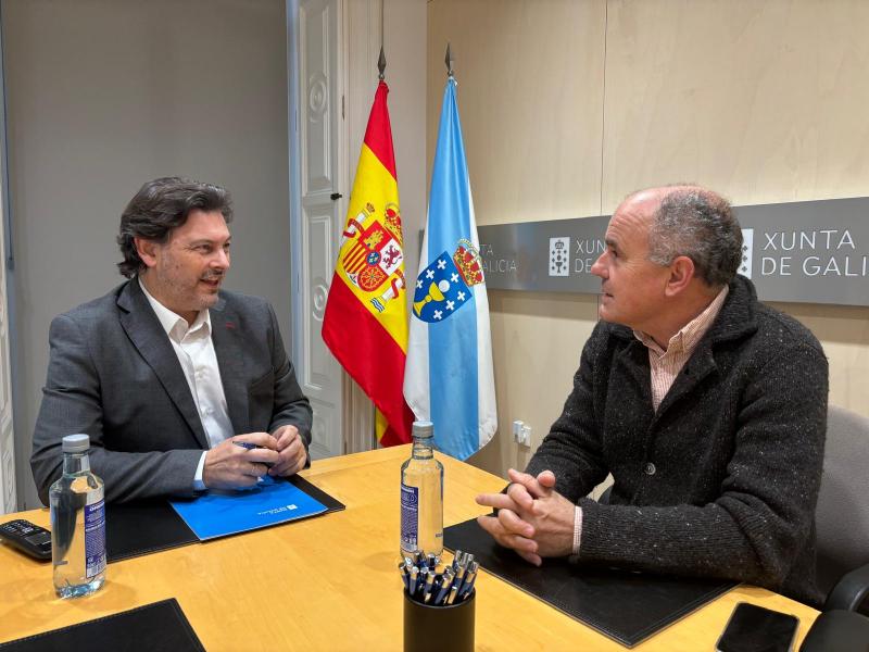 Miranda avanza en la colaboración con el Centro Galego de Lisboa para dinamizar la cultura gallega entre la juventud Miranda avanza en la colaboración con el Centro Galego de Lisboa para dinamizar la cultura gallega entre la juventud