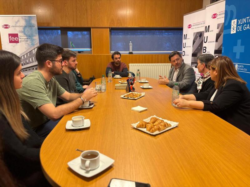 A Xunta abre unha nova convocatoria de 250 bolsas BEME de máster en Galicia para a mocidade galega residente no exterior A Xunta abre unha nova convocatoria de 250 bolsas BEME de máster en Galicia para a mocidade galega residente no exterior