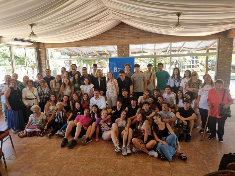 Miranda refuerza los lazos con la colectividad gallega en Buenos Aires y Montevideo e impulsa nuevas iniciativas de retorno durante su viaje a Argentina y Uruguay