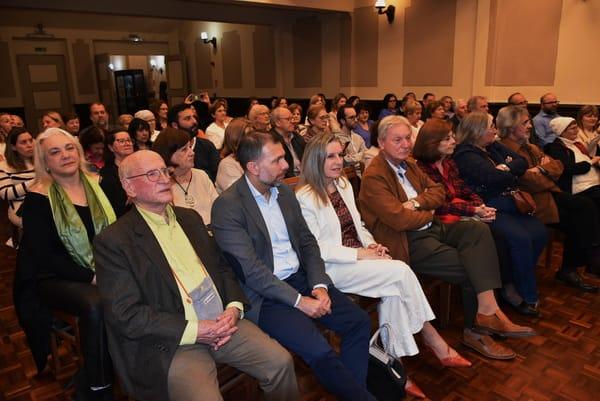 A delegada da Xunta en Uruguai destaca o papel das mulleres na tradición oral galega durante os actos das Letras Galegas en Montevideo