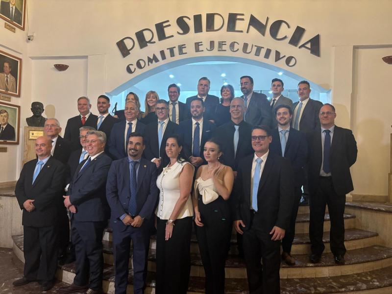 Miranda na toma de posesión da nova directiva da Hermandad Gallega de Venezuela: “Os novos responsables inician unha etapa que contará co respaldo da Xunta para seguir fortalecendo á nosa colectividade en Venezuela”