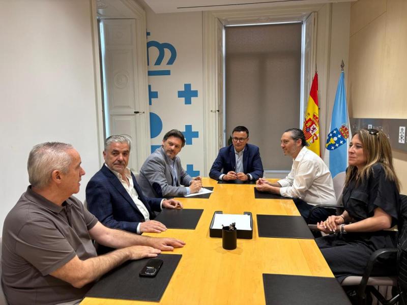 A Xunta analiza novas vías de colaboración con empresarios galegos afincados en México