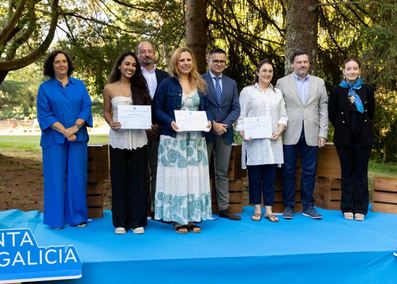 Más de 40 participantes en el programa de la Xunta Escuelas Abiertas 2025 difundirán en 11 países el baile y la música tradicional de Galicia Más de 40 participantes en el programa de la Xunta Escuelas Abiertas 2025 difundirán en 11 países el baile y la música tradicional de Galicia