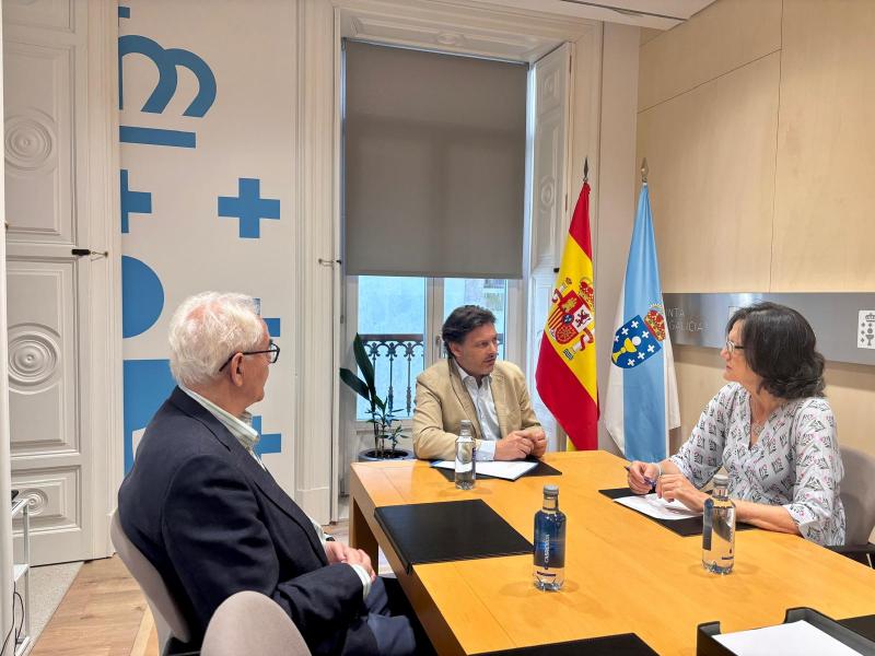 Miranda felicita a la Casa de Galicia en Córdoba por su labor de promoción de la cultura gallega