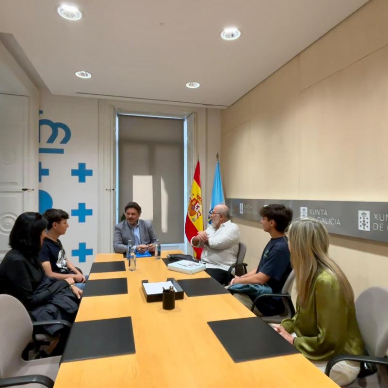 El Camino de Santiago es un puente de regreso emocional a Galicia para nuestra diáspora”, destaca Miranda tras reunirse con la Unión Hijos de Morgadanes