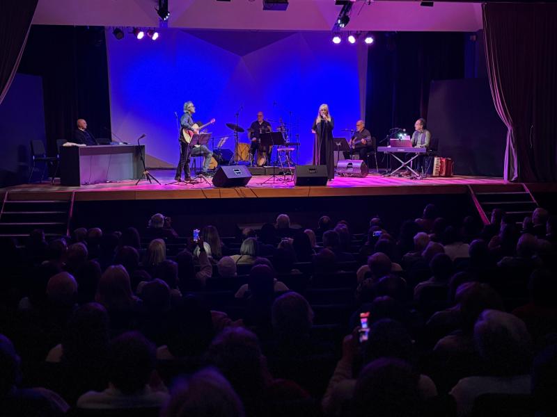 Miranda no 75º Aniversario do programa radiofónico de Montevideo “Sempre en Galicia”: “É a voz da Galicia emigrada e un faro da cultura durante xeracións”