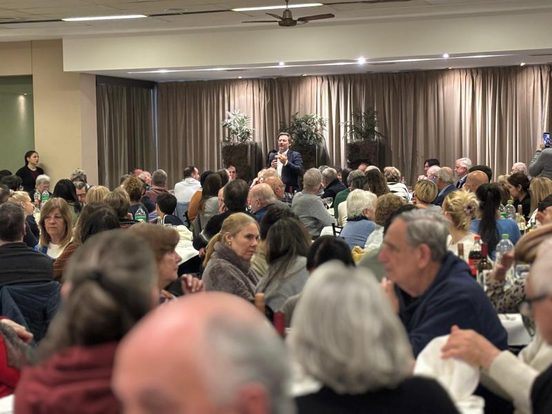 Miranda no 115º Aniversario da Sociedade de Vedra en Bos Aires: “A galeguidade está máis viva ca nunca grazas a entidades como esta'