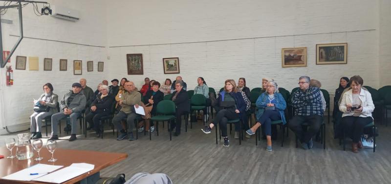 Los delegados de la Xunta en Argentina y Uruguay mantienen encuentros con los participantes del programa “Reencontros con Galicia” antes de los viajes su tierra.